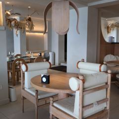 留白LIUBAI·菡萏驿海景度假酒店·留白Villa·菡萏驿海景餐厅(双廊店) User Photo