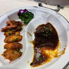 Howard Johnson Golden Land Hotel Chinese Restaurant User Photo