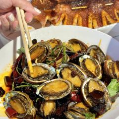 红码头平价海鲜烧烤大排档(海事店) User Photo
