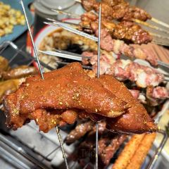 星火亮子羊肉串(绿地商务城店) User Photo