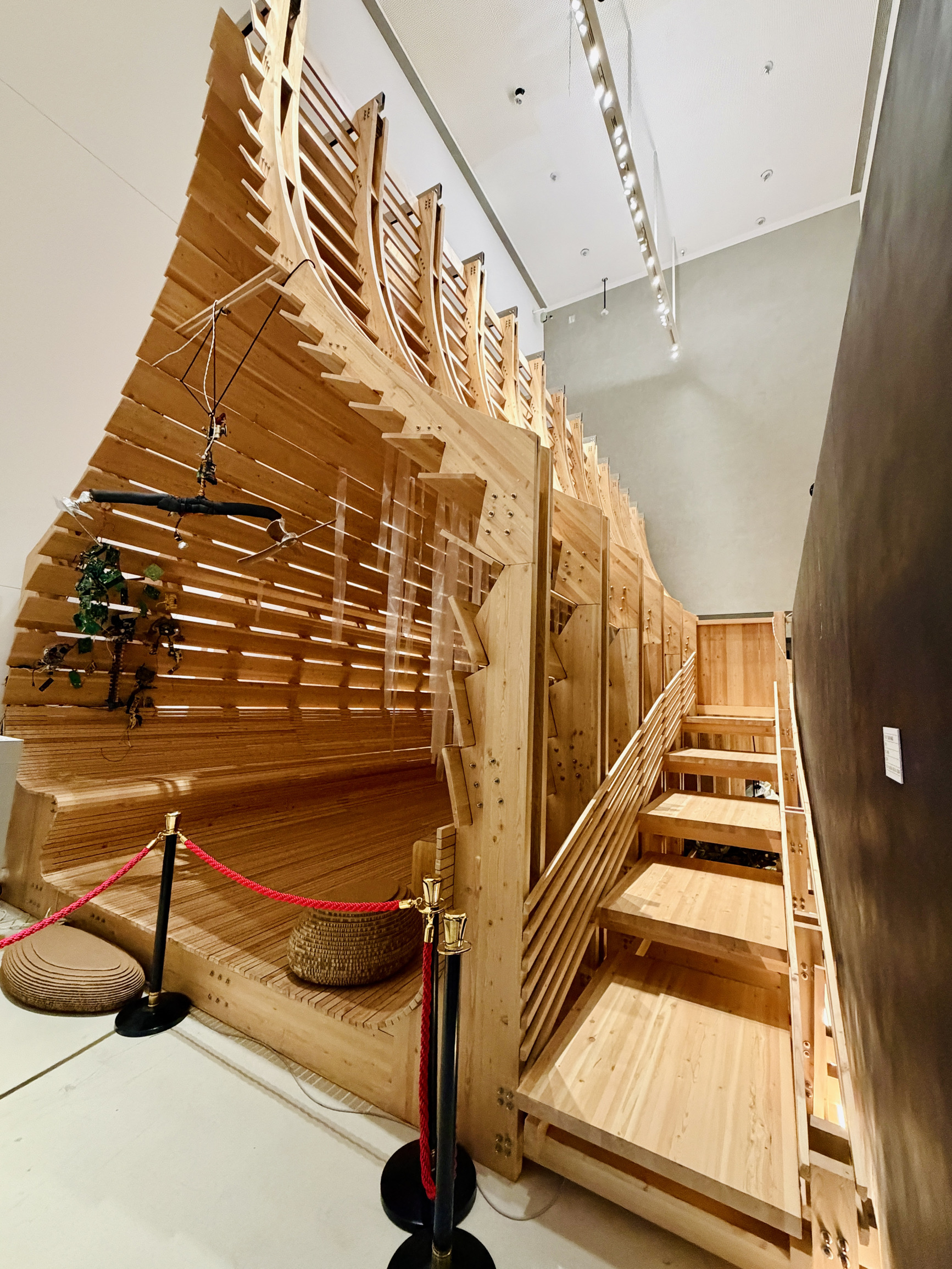 劉小東個展《河東，河西》 | 泰康美術館