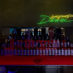 NEON DANCE User Photo