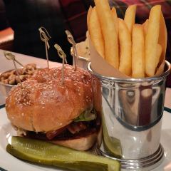 Ralph's Bar User Photo