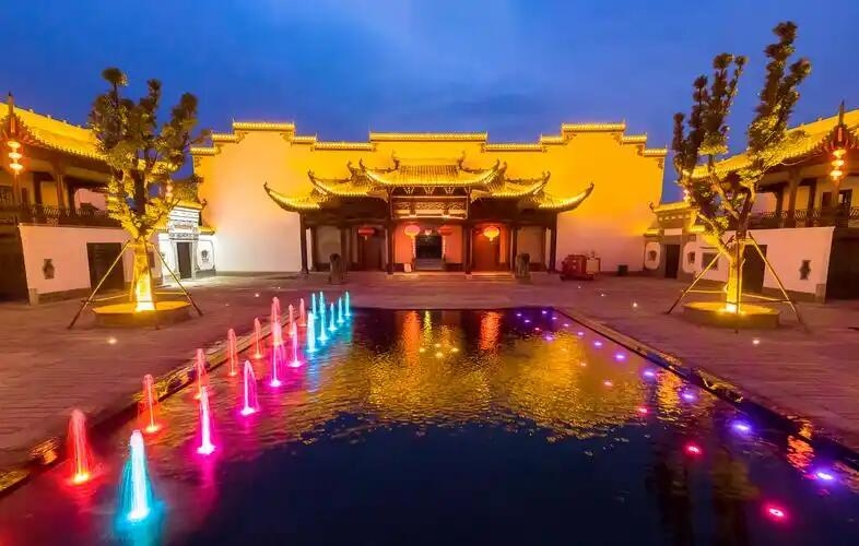 雲夢的熱門夜間人氣景點