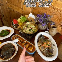 云味集·牦牛肉山货火锅(雪山庭院店) User Photo