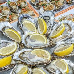 开蚝屋·生蚝海鲜烧烤(达明店) User Photo