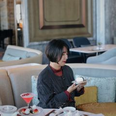 Lobby Lounge User Photo
