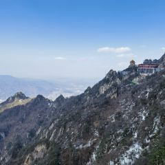 老君山枕云悬崖观景民宿·老君山顶2217云顶餐厅 User Photo