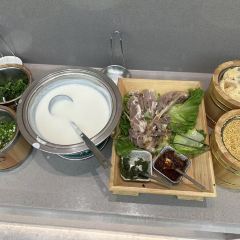 JIANG NAN HUI User Photo