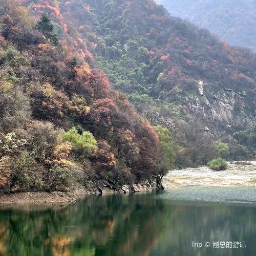 Cuihua Mountain Natural Scenic Area