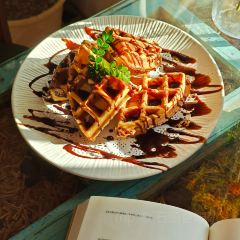 Shitouhuichangge Coffee Shop User Photo