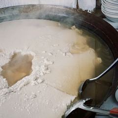 LU ROU DOU HUA User Photo