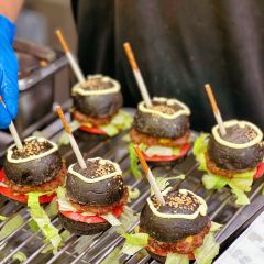 沙朗阿甘鲜肉汉堡(人民公园店) User Photo