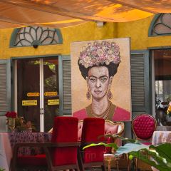 Lamour Cafe & Restaurant User Photo