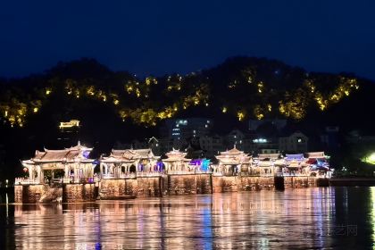 谢怀亮芝麻茶(体委综合楼文明小区店)