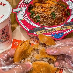 莱得快酸辣粉(国泰店) User Photo