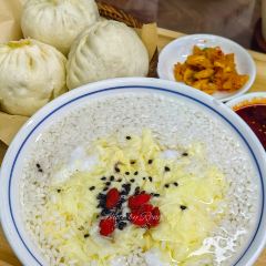 LAO ZHU SHI CHEN BAO ZI User Photo
