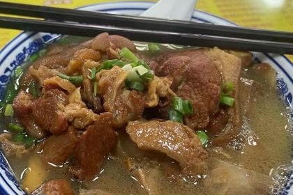 橫瀝金華湯粉店