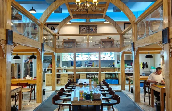 駝鄉蒙餐（阿拉善民間手工藝商業街店）