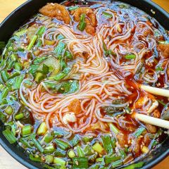 首味酸汤米线(广南49分店) User Photo