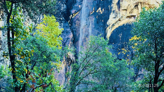 Bridalveil Falls Viewpoint