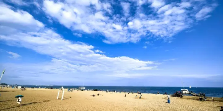 金沙灣海濱浴場