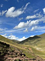 Yaowangshen Mountain