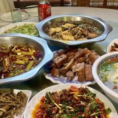 LIN JIANG SHAN SI User Photo
