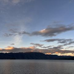 三色云河(泸沽湖大落水店) User Photo