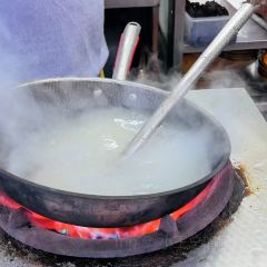 QU GU XIAO CHI DIAN 여행 사진