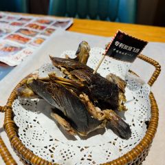 高鸽子·锦州烧烤22年(环岛店) User Photo
