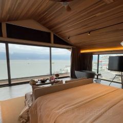 湖山云隐·英式海景花园度假庄园（双廊洱海店）·Gezellig花园海景餐厅 User Photo