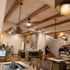 雲子石锅·围炉火塘餐厅 User Photo