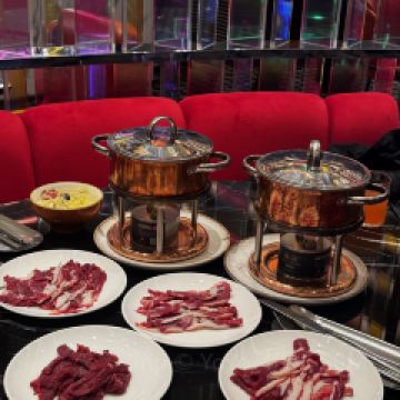 W XIAMEN · NINE Restaurant User Photo