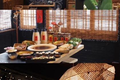 花間雲裳•雲南玉石板燒