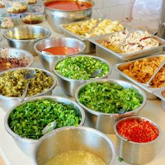 首味酸汤米线(广南49分店) User Photo