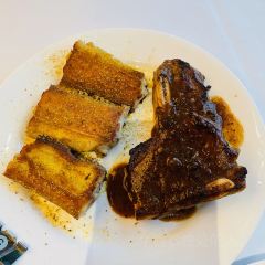 Howard Johnson Golden Land Hotel Chinese Restaurant User Photo