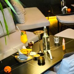 DEW Lounge User Photo