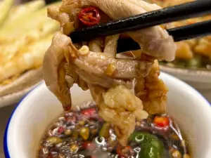 岭色味石锅椰子鸡
