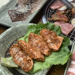 小酒馆主题烤肉(横店分店) User Photo