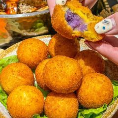 八两臭豆腐肥肠火锅(唐宫路店) 여행 사진