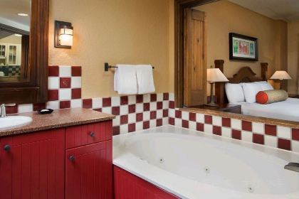 Story Book Dining at Artist Point with Snow White