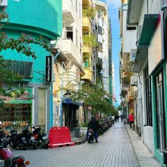 The Manhattan Fish Market User Photo