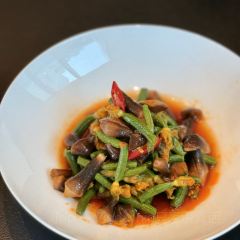 Bin jiang hua yue yan User Photo