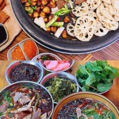 苗味酸汤世家(古镇店) User Photo