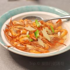 LIN JIANG YING User Photo