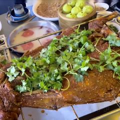 夜渡烤全羊 User Photo