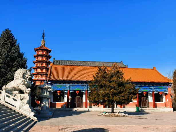 Donglin Temple