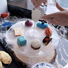 南宁龙光那莲豪华精选酒店·云霄酒廊·威士忌·鸡尾酒吧 여행 사진