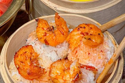 Pinweixianglaxia (shuangtashan)